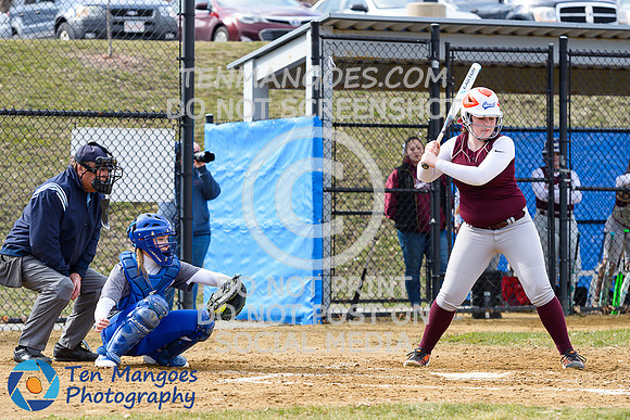 Auburn vs Northbridge Varsity Softball 2018-0089