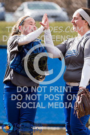 Auburn vs Northbridge Varsity Softball 2018-0094
