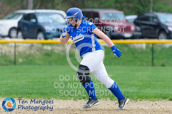 Auburn vs Southbridge Varsity Softball 2018-0045