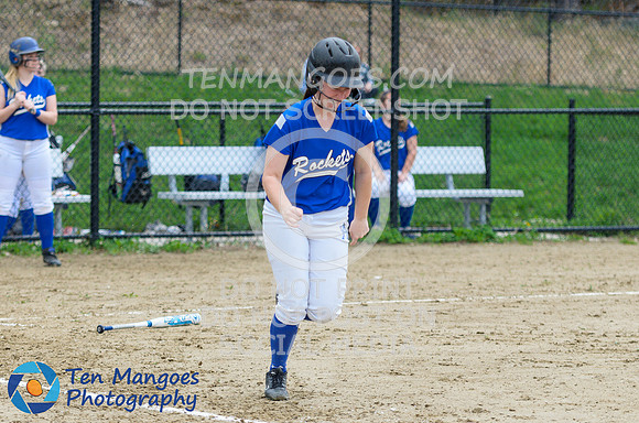 Auburn vs Southbridge Varsity Softball 2018-0089