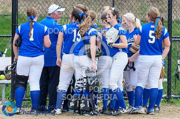 Auburn vs Southbridge Varsity Softball 2018-0098