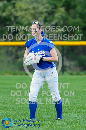 Auburn vs Southbridge Varsity Softball 2018-0141