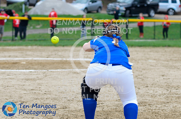 Auburn vs Southbridge Varsity Softball 2018-0145