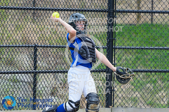 Auburn vs Southbridge Varsity Softball 2018-0146
