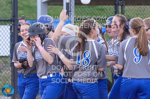 Auburn vs Doherty Varsity Softball 2018-0120