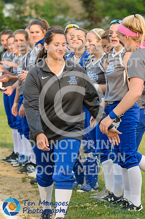 Auburn vs Bartlett Softball CD2 First Round 2018-0011