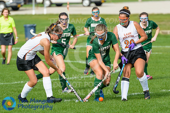 Oxford vs Grafton Varsity Field Hockey 2018-0185