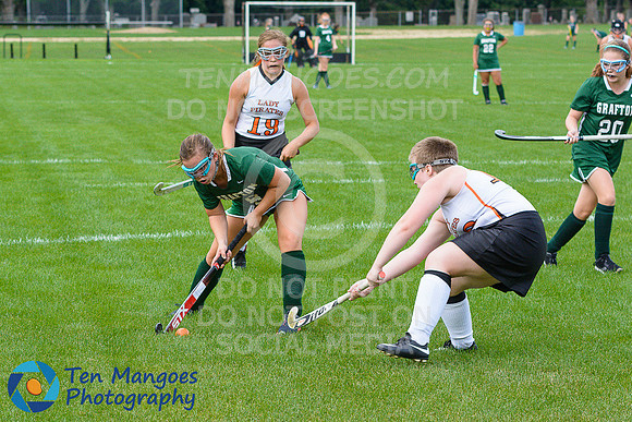 Oxford vs Grafton Varsity Field Hockey 2018-0211