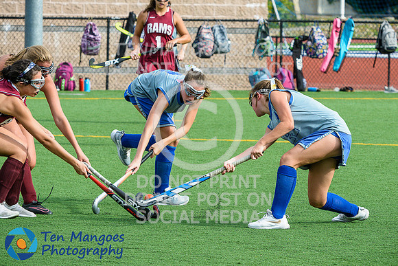Auburn vs Northbridge JV Field Hockey 2019-0097